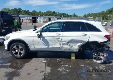 2018 Mercedes-Benz Glc 300 из США, поврежденный, VIN WDC0G4JB1JV050732